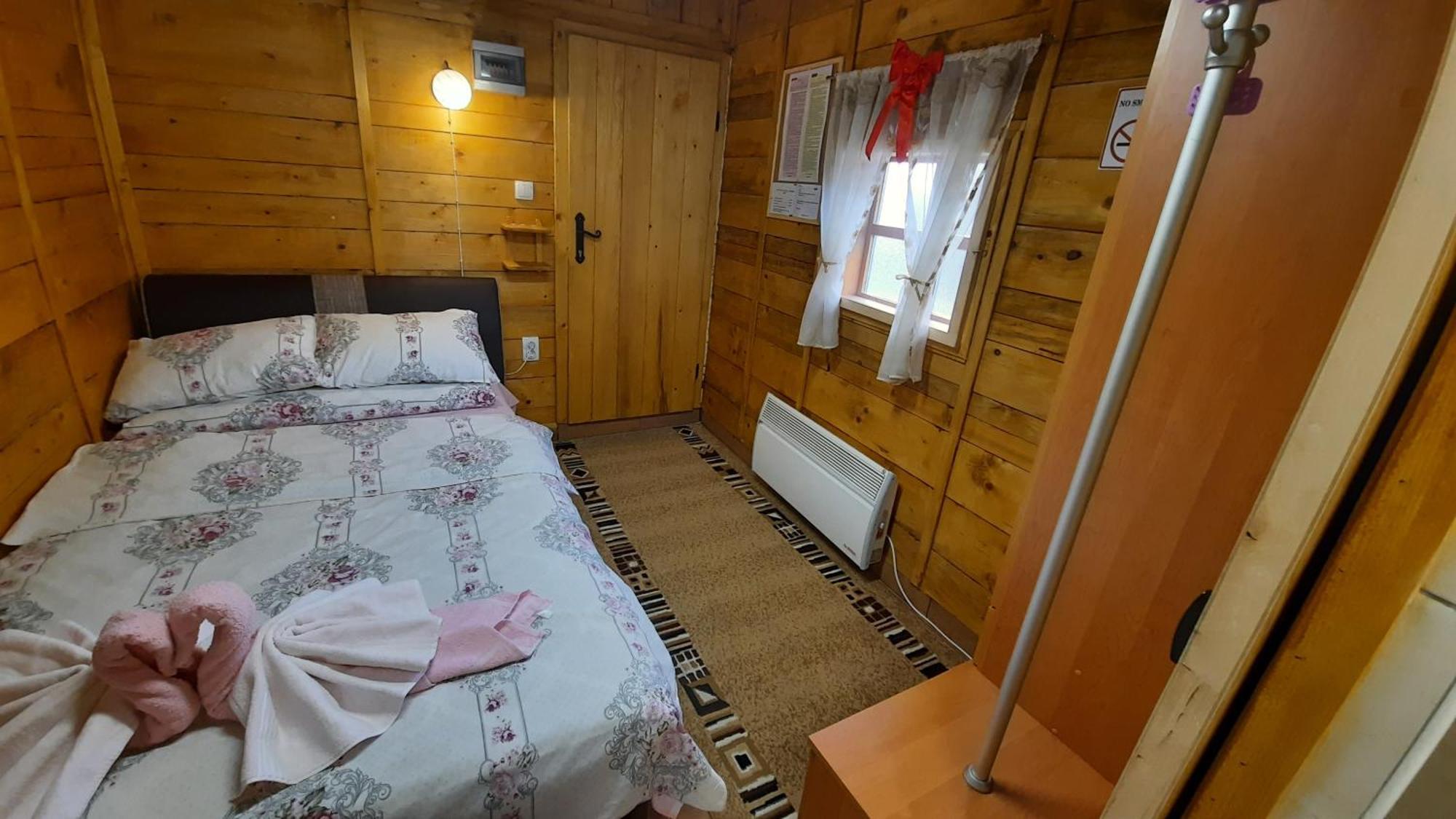ホテル Etno Selo Eden Zeravacki Potok 部屋 写真